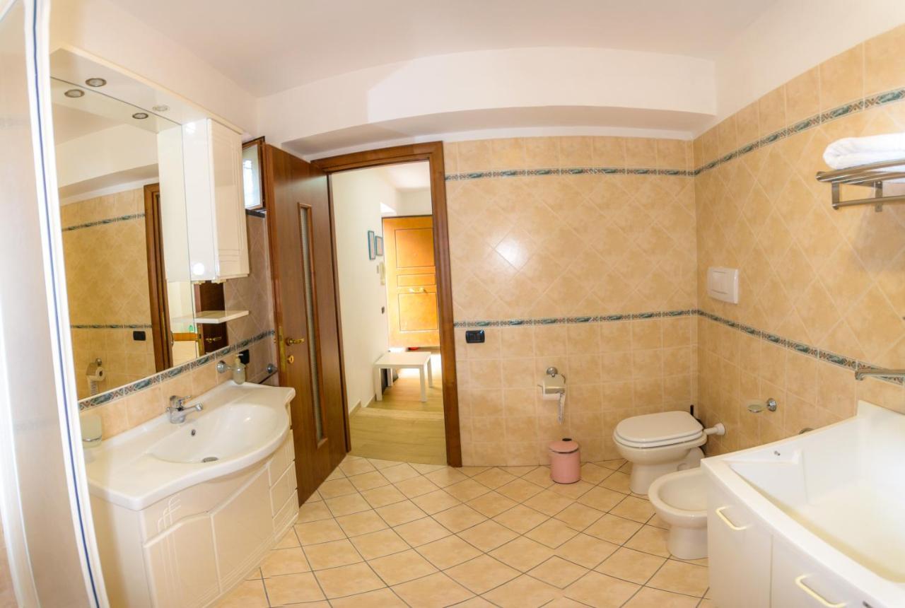 Quintessenza - Sorrento Coast Rentroom Vico Equense Exterior photo