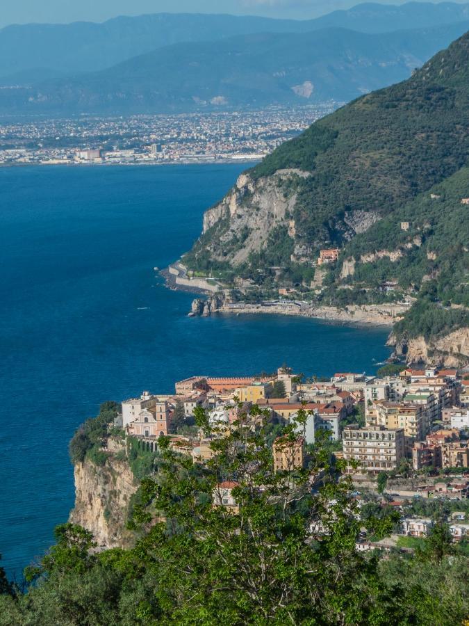 Quintessenza - Sorrento Coast Rentroom Vico Equense Exterior photo
